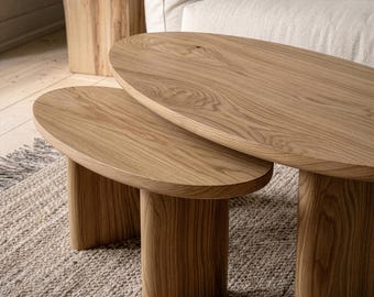 Tables basses gigognes. Tables gigognes en chêne massif. Tables basses ovales pour le salon. Table basse de la collection LUMA.