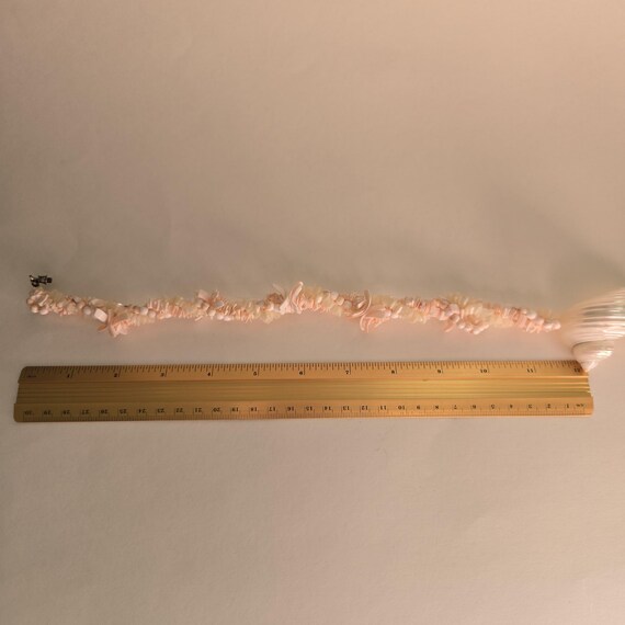 Beautiful Shell Necklace - image 7