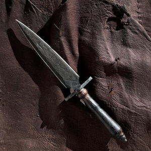 Hekate Dolch - handgeschmiedet