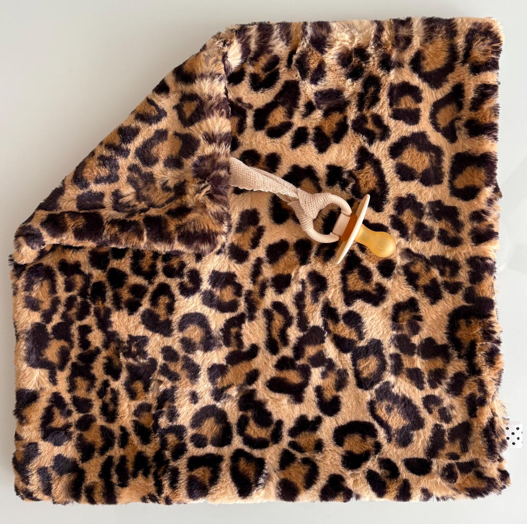 ❤︎ 専用 ❤︎ Minky Binky Buddy Lovey | Leopard Print Sand Luxe Cuddle | Baby