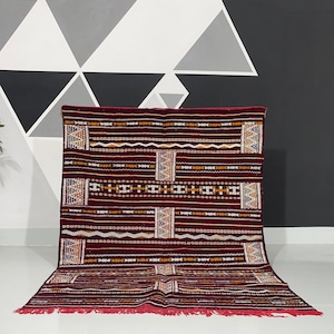 Amazing kilim rug, Home decor rug, Sheep wool rug, Vintage rug, Red rug, Moroccan kilim rug, Berber style rug, Handmade rug