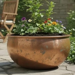 Fioriera in rame fatta a mano, decorazione da esterno marocchina