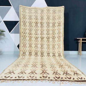 Vintage Beni Ourain Rug: Handmade Moroccan Wool Berber Carpet (6 ft x 13.1 ft)