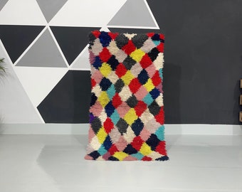 Vintage Boucherouite Rug: Handmade Moroccan Wool Boho Rug