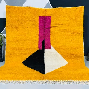 Yellow Moroccan rug, Handmade wool rug, Moroccan rug, Berber design rug, Sheep wool rug, Home decor rug, Colorful rug, Beni Ourain rug