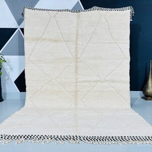 Large Beni Ouarain Rug, Authentic Moroccan Rug, Berber Area Rug, Cozy Bohemian Decor, Natural Wool Rug