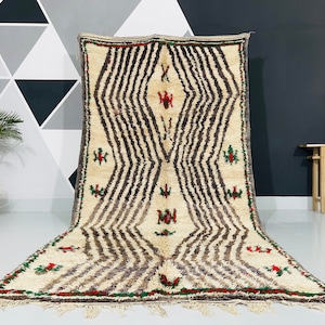 Vintage Beni Ourain Rug: Hand-Knotted Moroccan Wool Carpet (5.9 x 12.1 ft.)