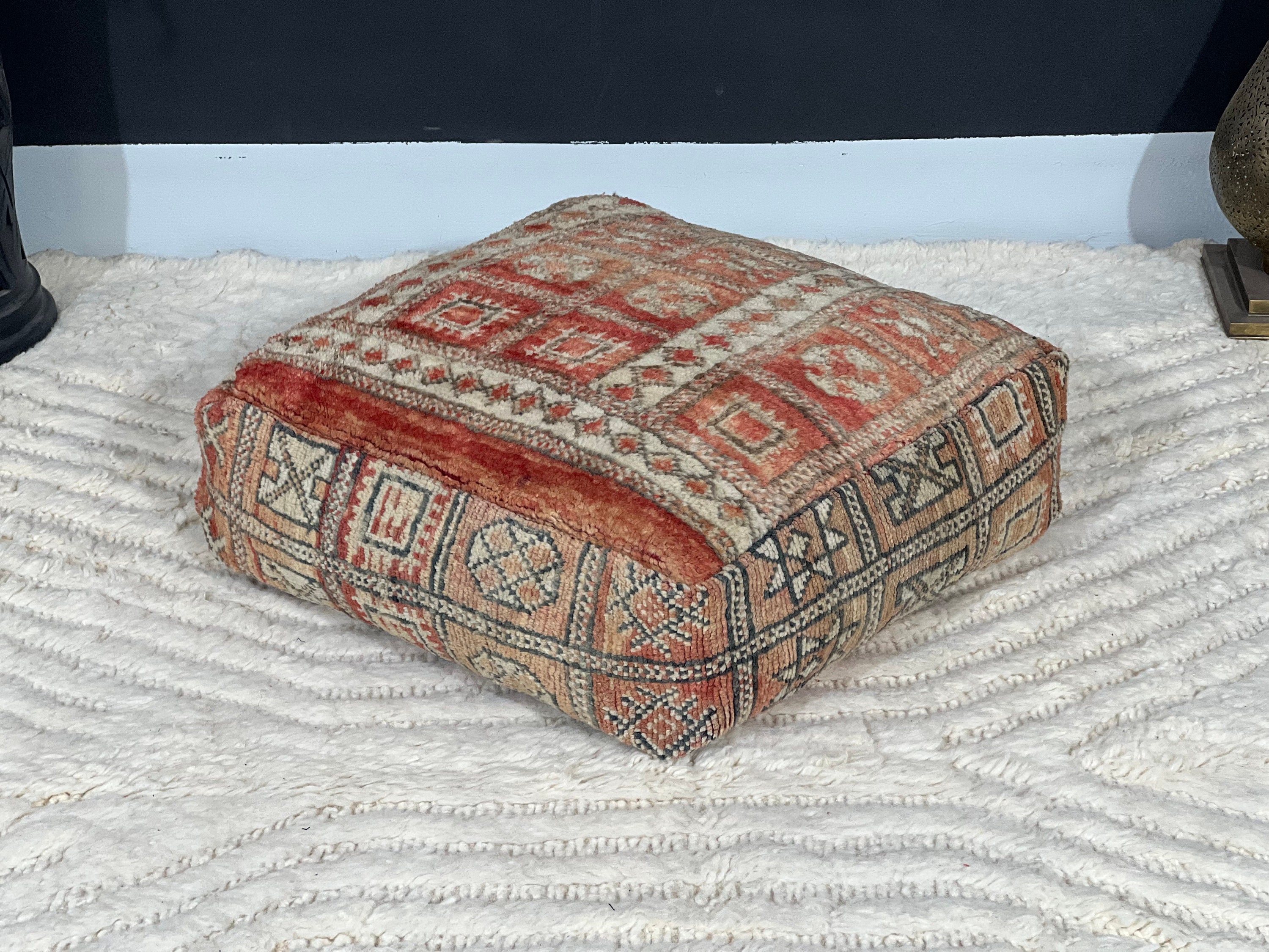 プフ モロッコ ウール ヴィンテージ 手織りラグ 60×60CM ヴィンテージ