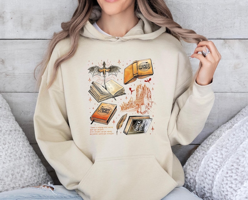 Iron Flame Hoodie, Onyx Storm Pullover, Fourth Wing Bookish Hoodie, Fantasy Dragon Top, Rebecca Yarros Hoodie, Book Lovers Gift Bild 1