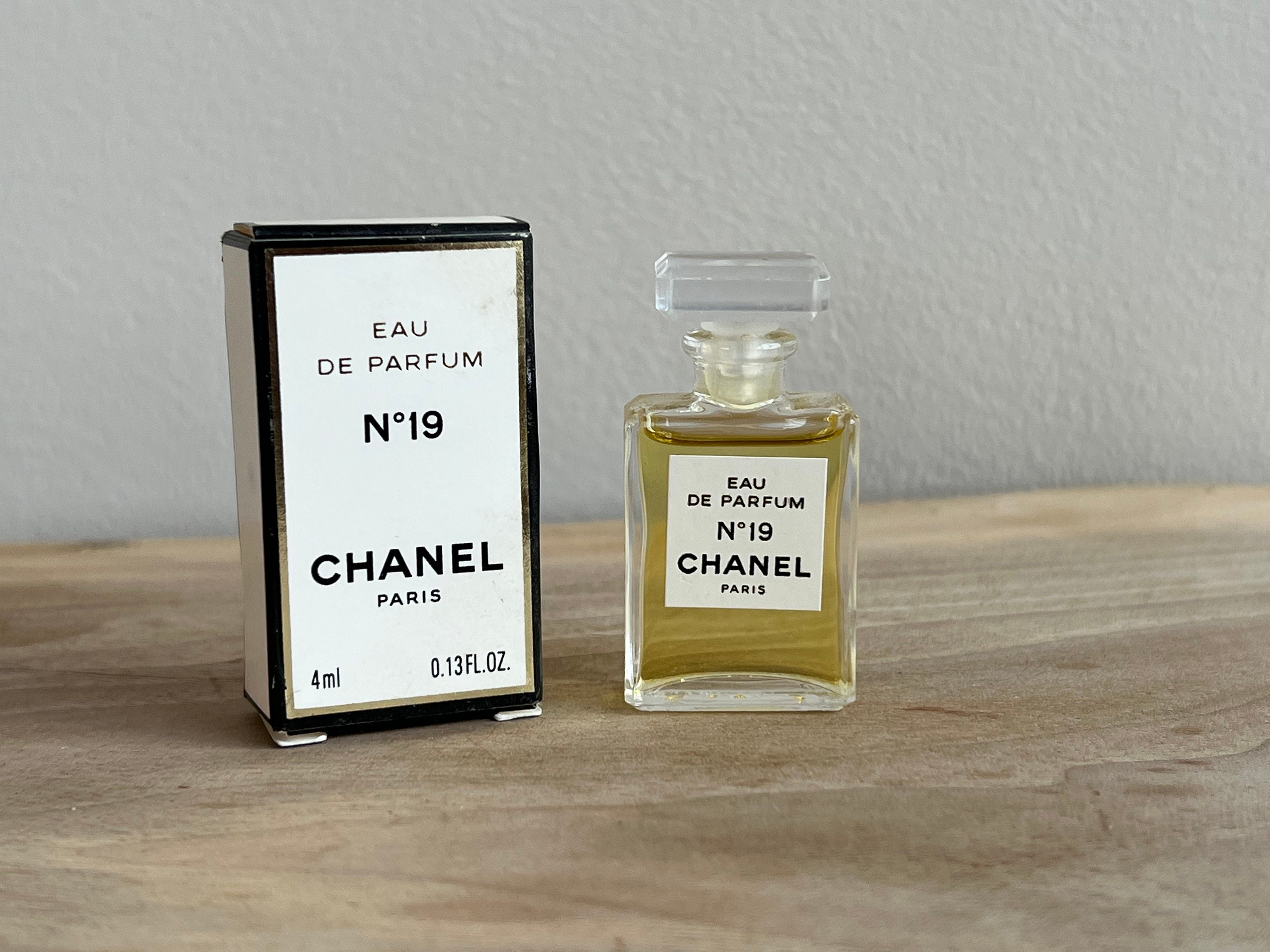 CHANEL No. 19, Miniature Eau de Perfume, 4 ML, Collectable with Box