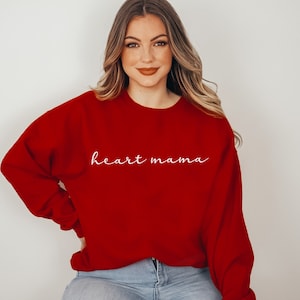Heart Mama Sweatshirt, Heart Warrior Mom Crewneck, CHD Mama Awareness Sweatshirt, Open Heart Surgery Gift, CHD Mom Top, RODV