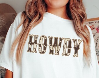 Comfort Colors Cowboy Tshirt Western Clothes Nasvhille Tee Trendy Clothes Country Concert Shirt Howdy Tshirt Western Graphic Tee Cowhide