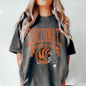 Comfort Colors Cincinnati Shirt, Retro Cincinnati Tee, Vintage Style Cincinnati, Game Day Apparel, Cincinnati Football Shirt