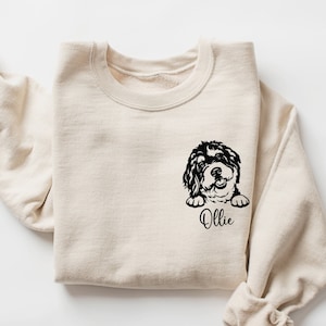 Personalized Bernedoodle Mama Sweatshirt, Custom Bernedoodle Shirt, Doodle Shirt, Dog Mom Shirt, Bernedoodle Mom Gift, Bernedoodle Lover