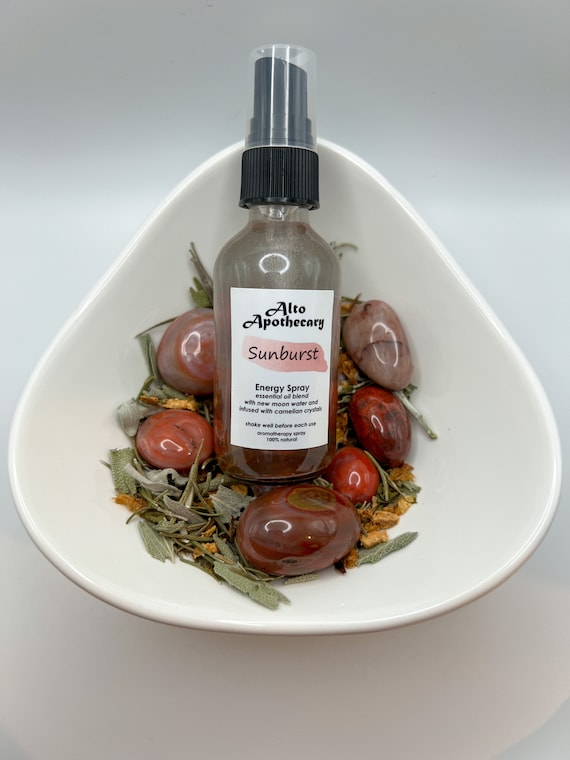 Sunburst Spray • Energy & Creativity Boost • Orange, Peppermint, Rosemary, Sage • Carnelian Crystal • 2oz Aromatherapy Spray