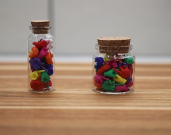 Mini Middle Fingers in Jar – Funny Gag Gift in 2 Sizes