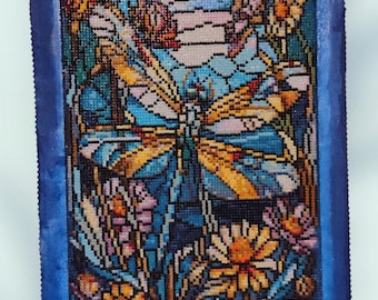 Completed Dragonfly Diamond Painting: Handmade Wall Decor