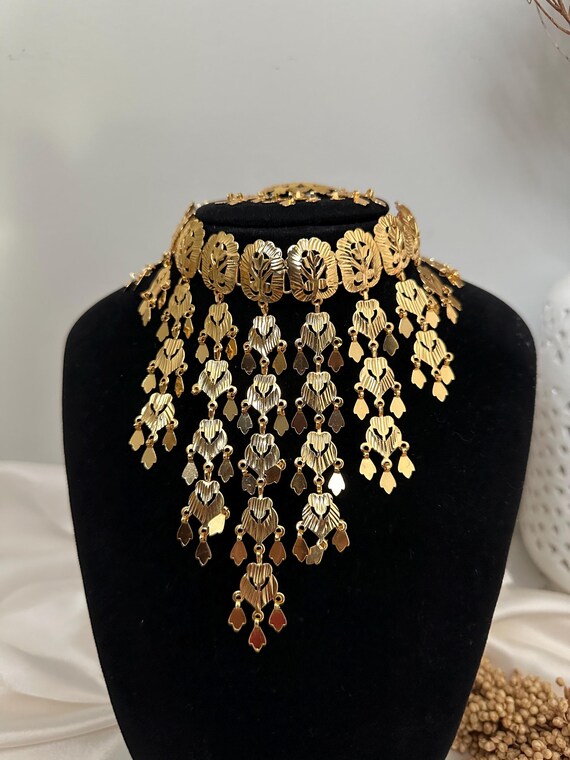 Jadau/patra pipple patti tikka x set/traditional punjabi tikka set/jadau tikka set jadau set/pipple patti set/jadau jewelry set choker weddi