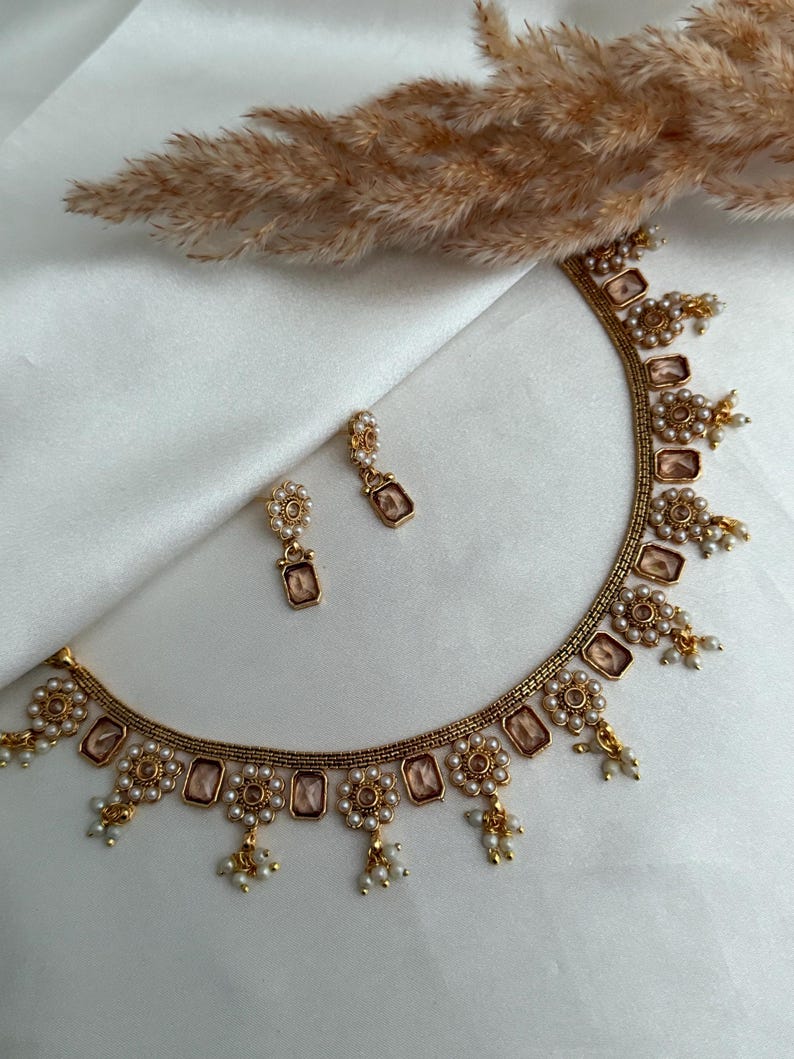 Classy Polki and Kundan Necklace set main image 0