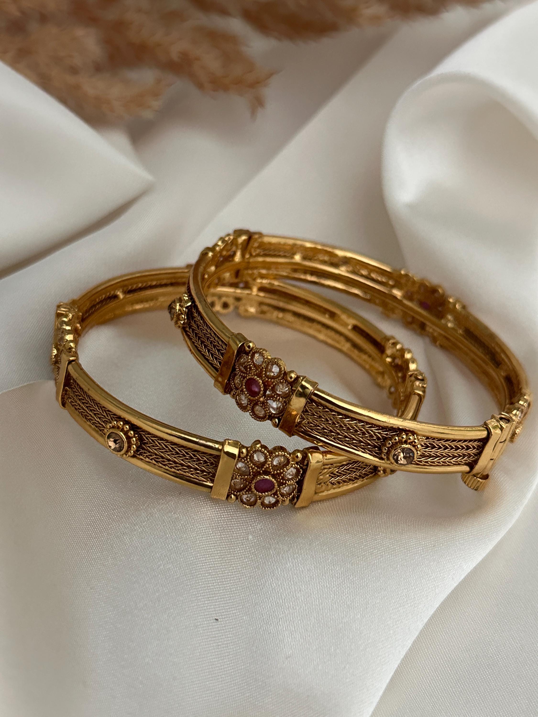Buy Pachi Kundan Bangle Online In India India