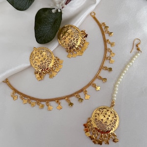 Jadau pearl/multi traditional jaggo set/lightweight multicolor tikka set/jadau tikka set/pink jadau set/pipple patti set/jadau jewelry desi image 10