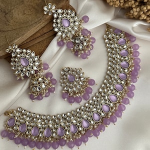 Pearl kundan choker jhumki tikka set/polki jewelry set/indian jewelry set/gold kundan green set/punjabi jewelry indian jewelry set choker