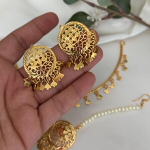 Jadau pearl/multi traditional jaggo set/lightweight multicolor tikka set/jadau tikka set/pink jadau set/pipple patti set/jadau jewelry desi image 7