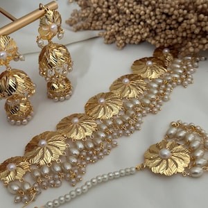 Patra traditional punjabi pipple patti tikka set/indian gold tikka set/jadau  tikka set/ jadau set/pipple patti traditional punjabi jewelry