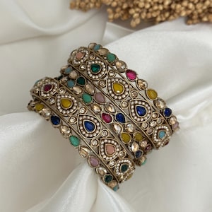 Multicolor stone kade metal bangles se/indian bangles/punjabi bangles set,pink blue chuddis  /metal bangles/kadas/bracelet indian bracelets