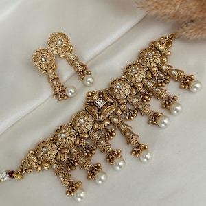 Antique gold choker matte finish Kundan polki set kundan necklace set/pachi kundan jewelry  jewellery south indian gold pearl tyani choker