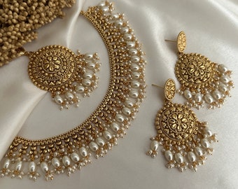 Collier en or avec perles d'imitation Kundan polki, clou tikka, collier de mariage indien, bijoux punjabi, bijoux de temple en or de l'Inde du Sud, bijoux de mariée
