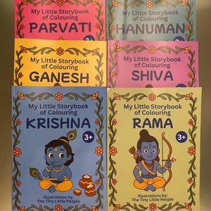 Può includere: Una collezione di libri da colorare per bambini intitolata "My Little Storybook of Colouring". Ogni libro presenta una diversa divinità indù: Parvati, Hanuman, Ganesh, Shiva, Krishna e Rama. Le copertine sono colorate con bordi floreali e illustrazioni.