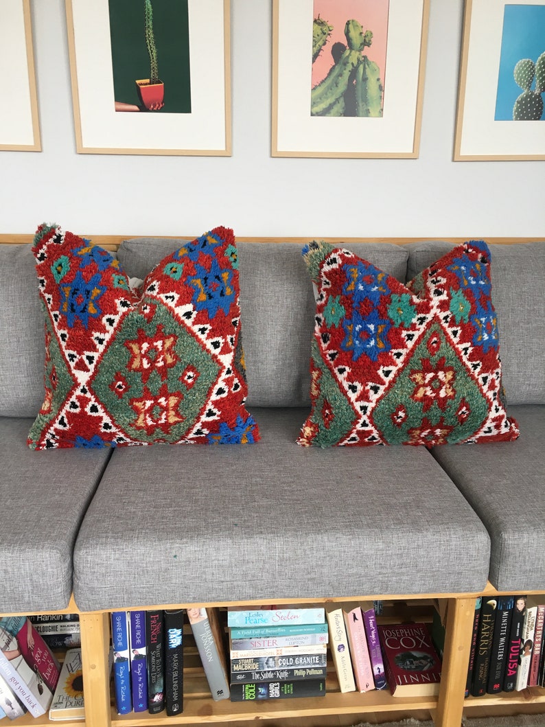 Vintage Turkish Rug Pillow Set - Thumbnail 3