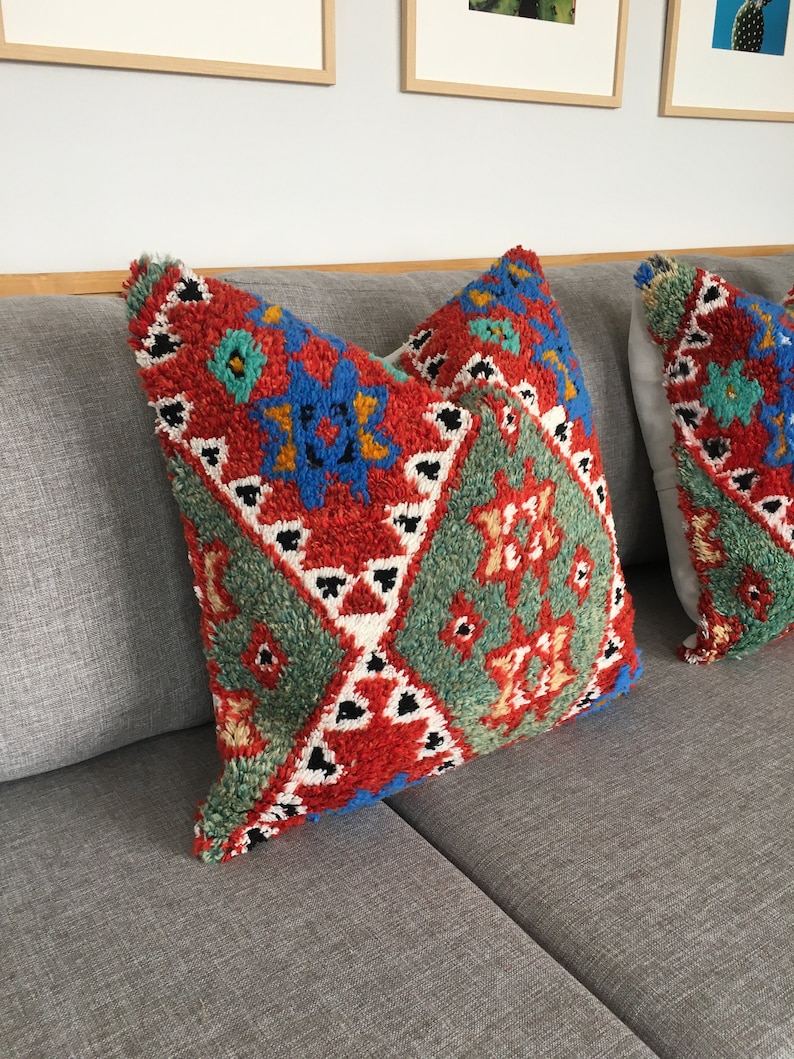 Vintage Turkish Rug Pillow Set - Thumbnail 2