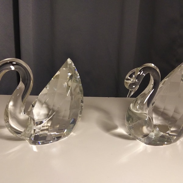 Shannon Crystal Swan Paperweight & Swan Sculpture