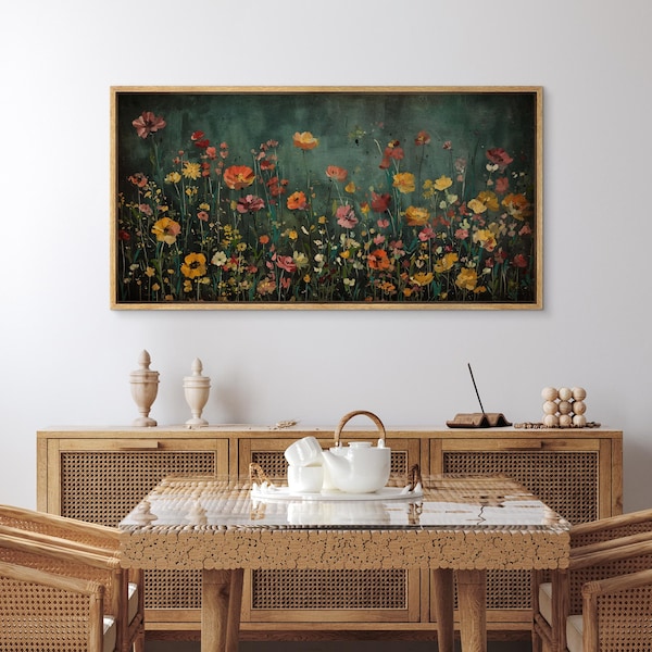 Cuadro decorativo vintage de campo de flores silvestres, lienzo grande enmarcado con estampado botánico floral verde oscuro, decoración rústica de estilo cottagecore para sala de estar.