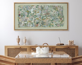 Arte mural de campo de flores silvestres coloridas: lienzo floral botánico enmarcado grande, obra de arte de jardín vintage estilo cottagecore para la decoración de la sala de estar.