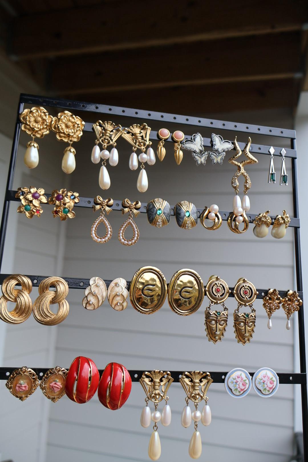 Elizabeth Taylor Avon Jewelry - Etsy