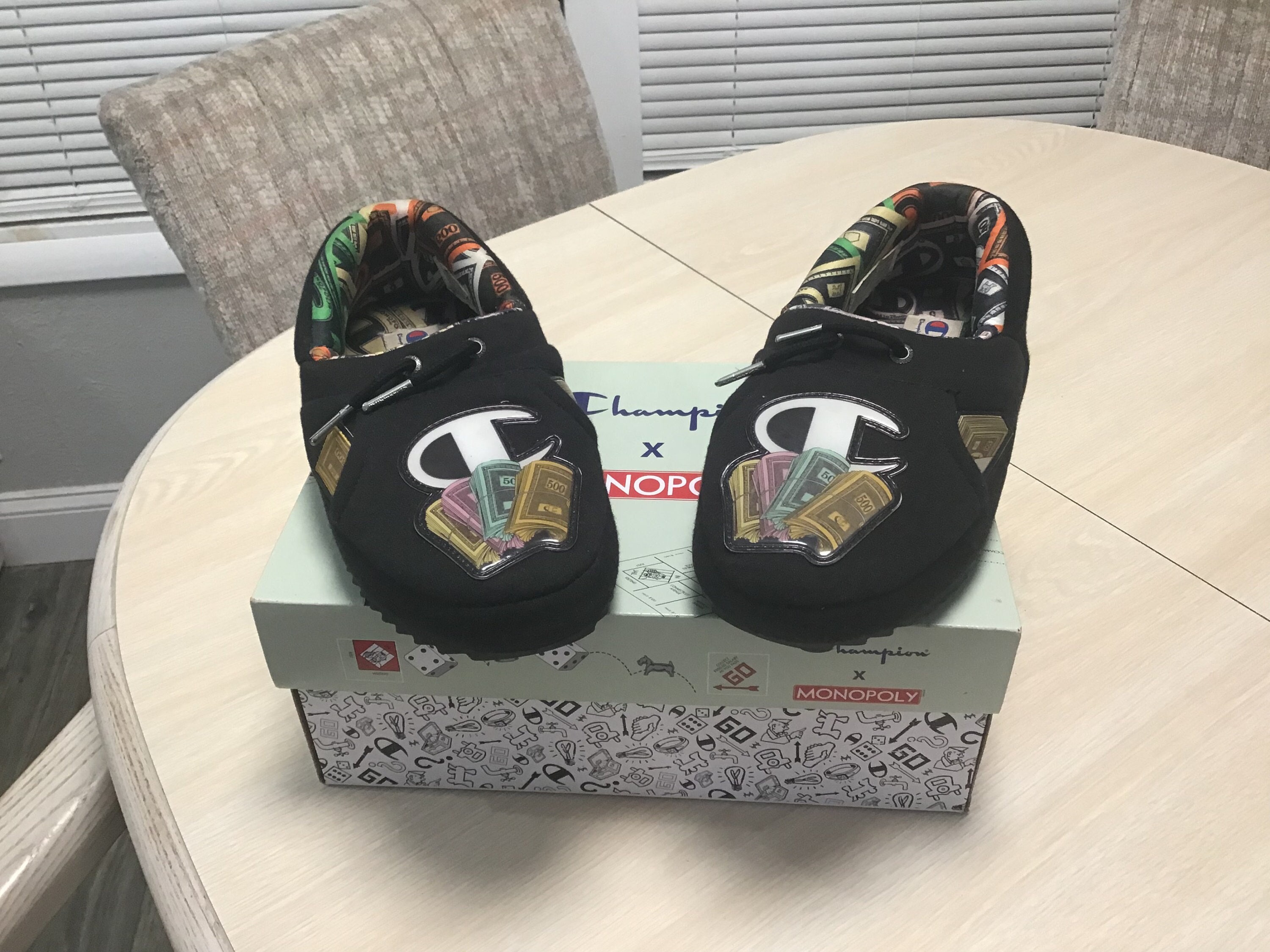 Champion Monopoly Black Slip-On Slippers with Green and Orange Money Print Champion University Monopoly Stacks CPS10563M Mens Black  main image 4
