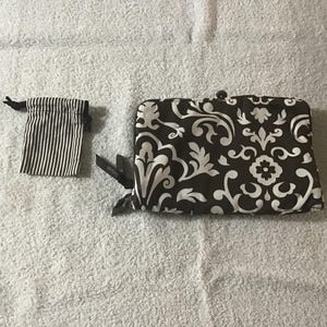 Thirty one coin purse hotsell