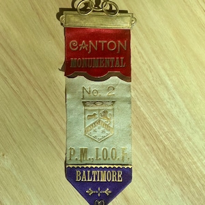 Antique IOOF Pin-Back Ribbon