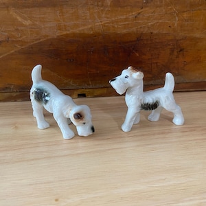 Schnauzer hondenbeeldjes uit het midden van de eeuw