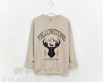 Yellowstone Crewneck Sweatshirt, Cowboy Sweatshirt, Yellowstone National Park Sweatshirt, Yellowstone Gift, Cowgirl Sweatshirt, Mountain Tee