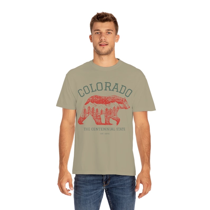 Colorado T-Shirt, Vintage Colorado Shirt, Comfort Colors Shirt, Colorado Sweater, College Shirt, Oversized shirt, Hiking Shirt, Mountain Tee imagen 3