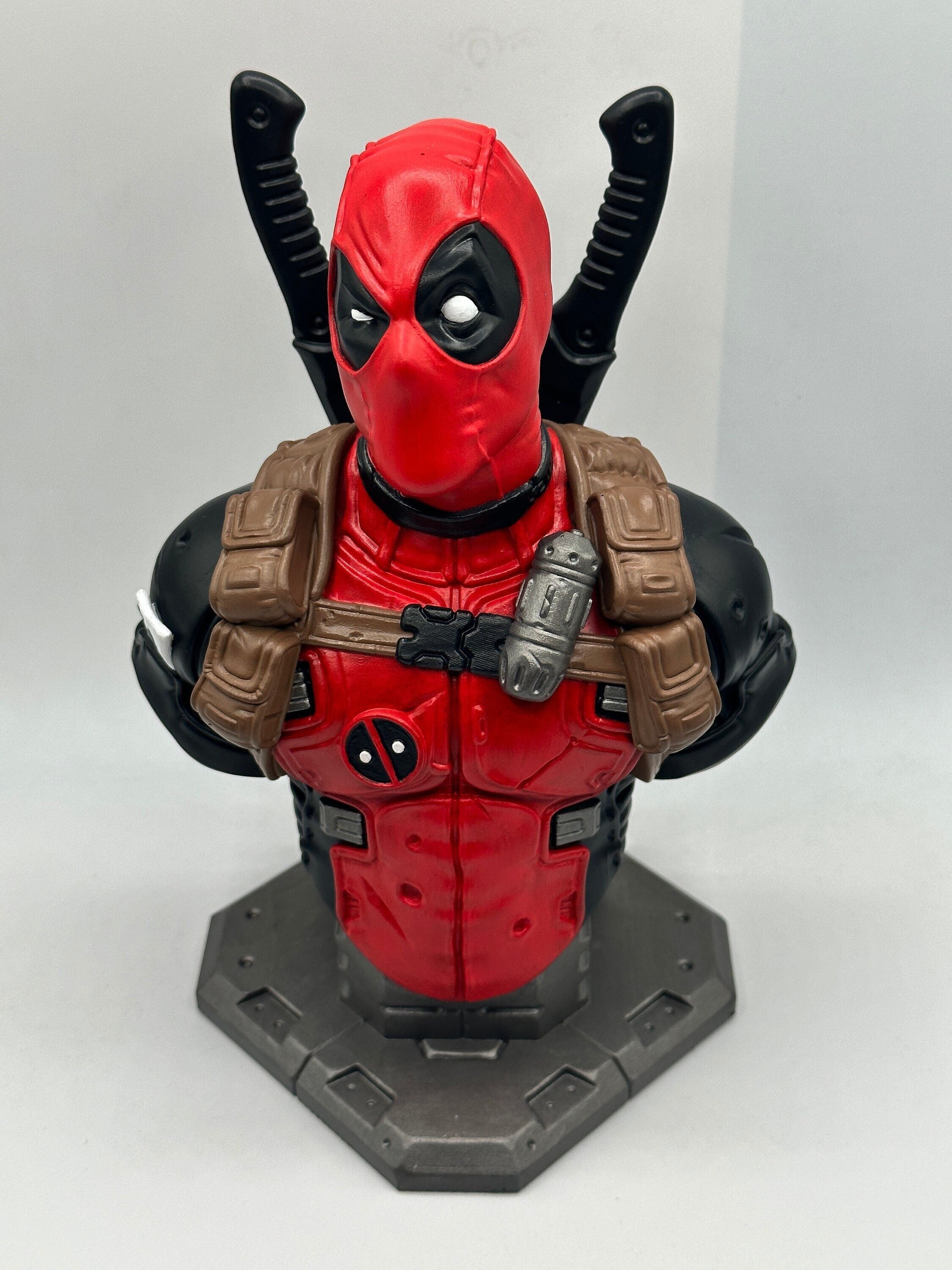 Deadpool Figurine 