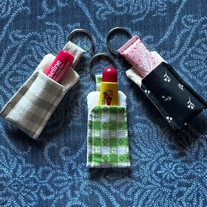 Lippenbalsam Schlüsselanhänger / Lippenpflegestift / Lippenstifthalter / Taschenbaumler