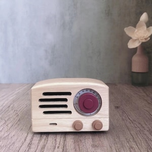 Vintage Radio Wooden Music Box, Spin Ballerina Girl, Customized Music Box, Unique Gift, Special Keepsake, Gift for her， Gift for him