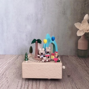 DIY Die Bärenzug Spieluhr aus Holz, Spin Ballerina Mädchen, maßgeschneiderte Spieluhr, einzigartiges Geschenk, besonderes Andenken, Geschenk für sie