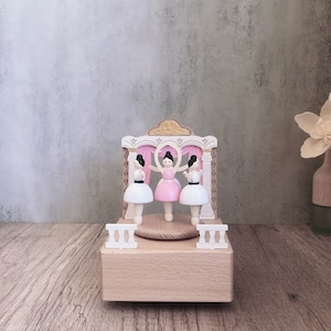 Tanzendes Mädchen wirbelndes Ballett Mädchen Spieluhr aus Holz, Spin Ballerina Mädchen, maßgeschneiderte Spieluhr, einzigartiges Geschenk, besonderes Andenken, Geschenk für sie