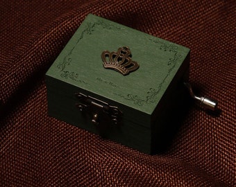 Mini Hand-Crank Music Box, Unique Gift, Special Keepsake, Gift for Her, Gift for Kids